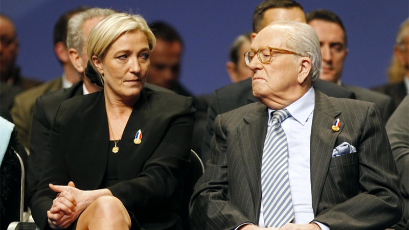 Elkabbach aurait soutenu Jean-Marie Le Pen face à sa fille