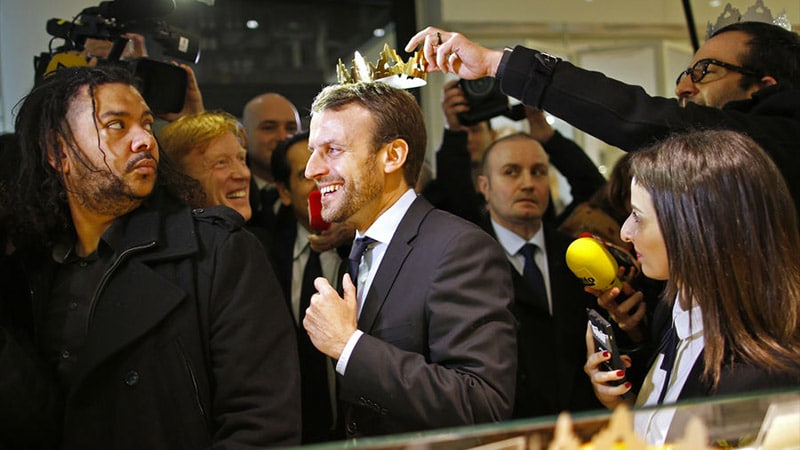 Macron ou l’ultime mascarade