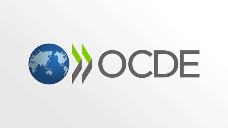 Ouverture du marché du travail : les médias à l’unisson de l’OCDE