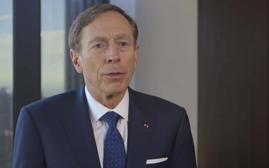 David Petraeus : ex-chef de la CIA, nouveau magnat des médias en Europe de l’Est. Quatrième et dernière partie