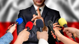 Médias en Europe de l’est : George Soros veut racheter des stations de radio en Pologne