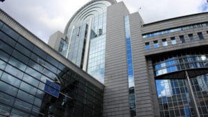 Droit voisin pour la presse, bataille à Bruxelles