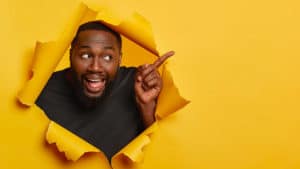 Des médias sans-papier ?