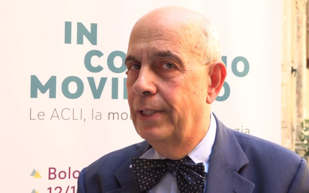 Réseaux sociaux, démocratie et liberté de penser, un point de vue italien