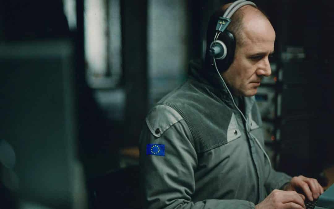 La Commission européenne prévoit un contrôle général des messageries cryptées