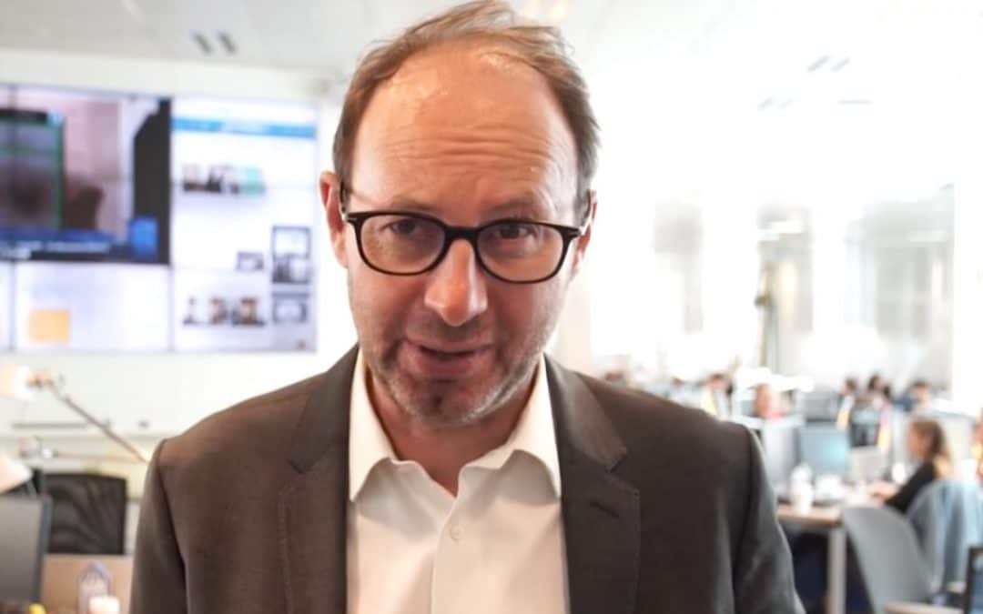 Image 7 chipe un journaliste chevronné au Figaro