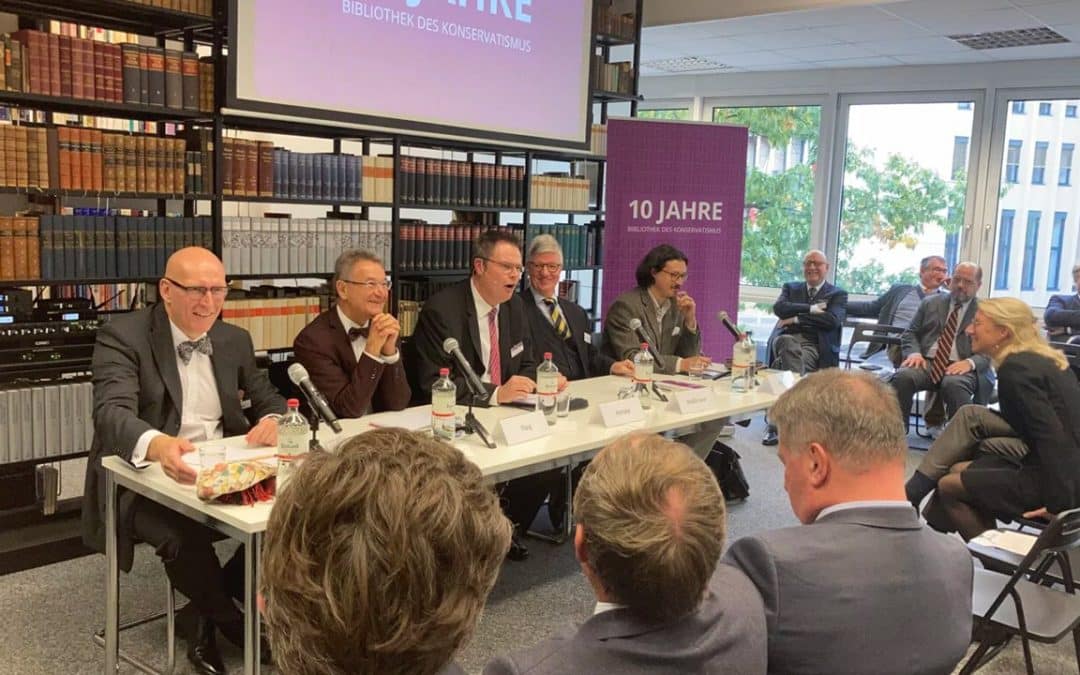 Une bibliothèque comme citadelle