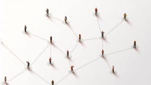 Les médias de Patrick Drahi, Jacques Attali et Gérald Darmanin