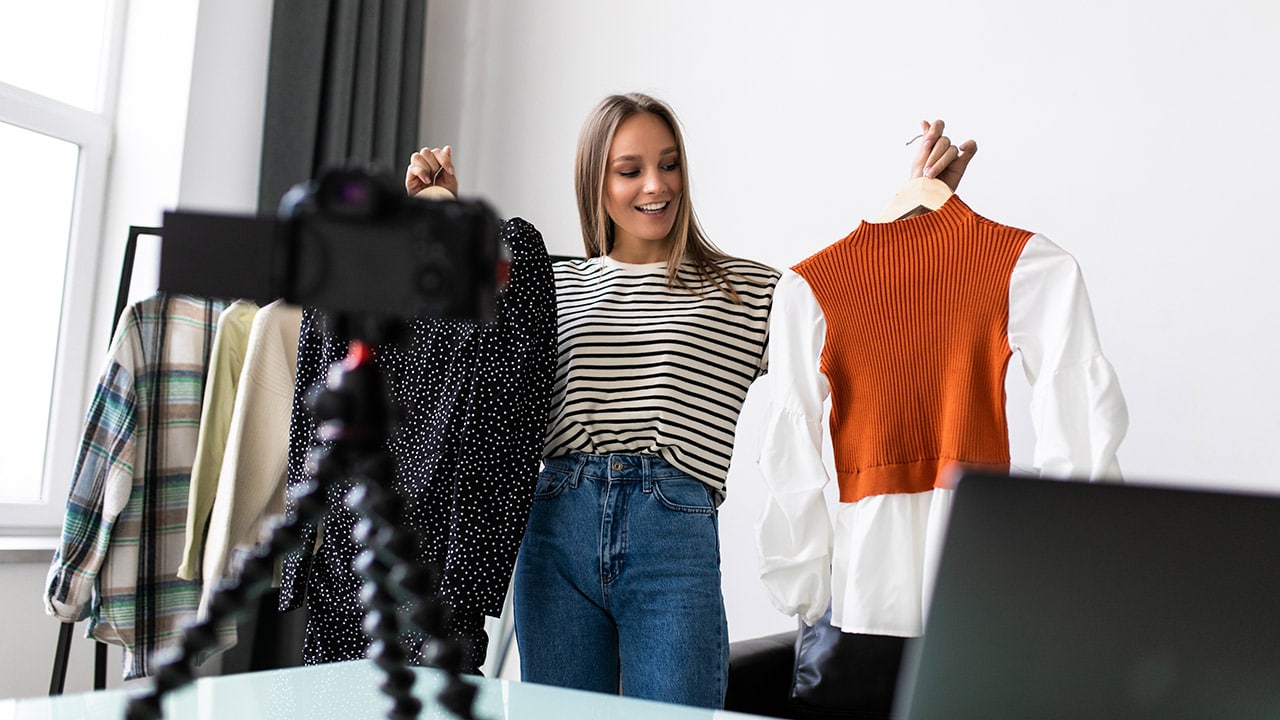 Les Français biberonnés aux contenus « d’influenceurs » Les Français biberonnés aux contenus « d’influenceurs »