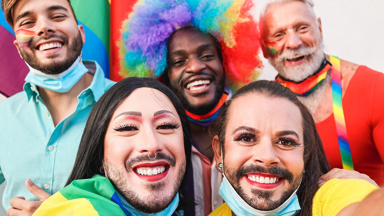 Minorités sexuelles : le Rassemblement national inquiète les médias Minorités sexuelles : le Rassemblement national inquiète les médias