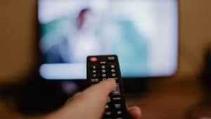 Avec RéelsTV, le milliardaire Daniel Křetínský vise la TNT