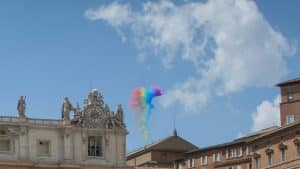 Comme nouveau pape, les médias dominants veulent un progressiste