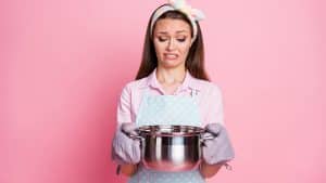 RMC BFMTV, la soupe à la grimace