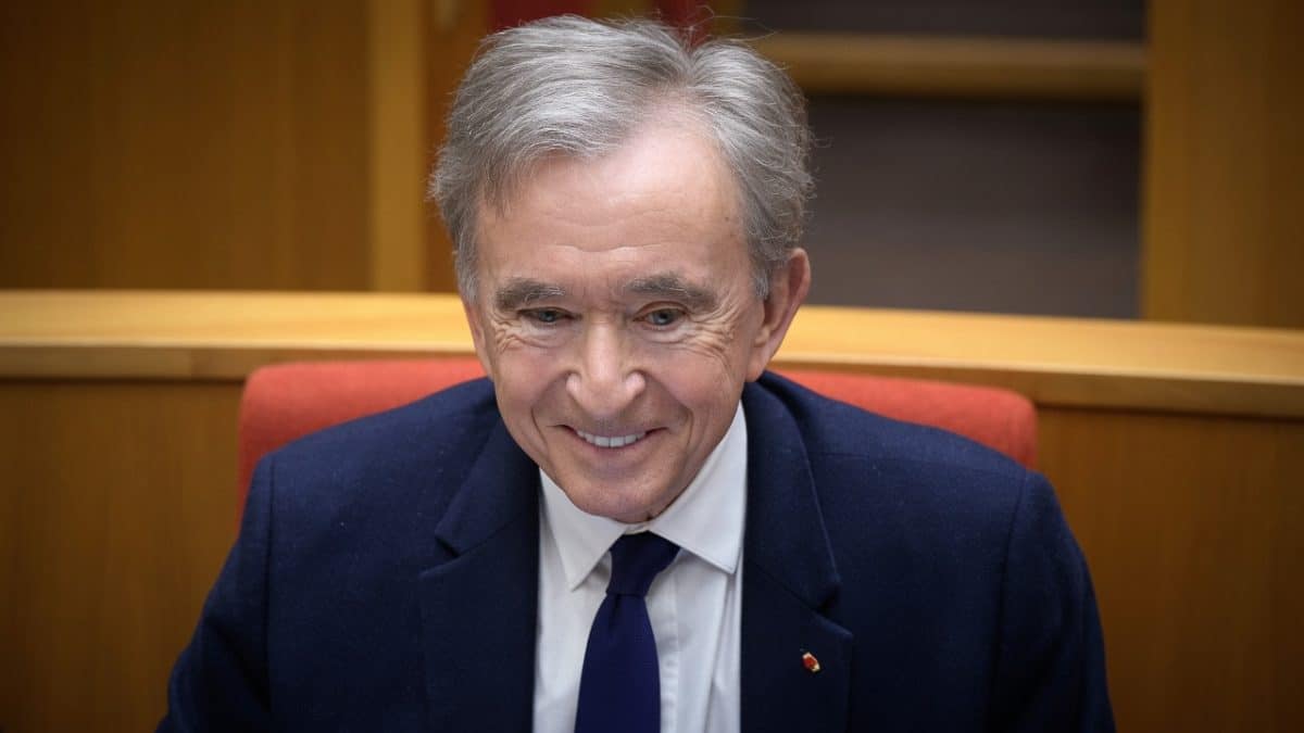 Bernard Arnault au Monde : l'artillerie lourde, la plume légère